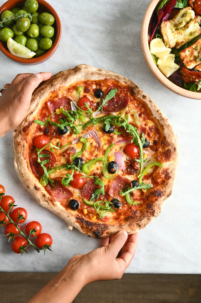 Veggie and Pepperoni Pizza